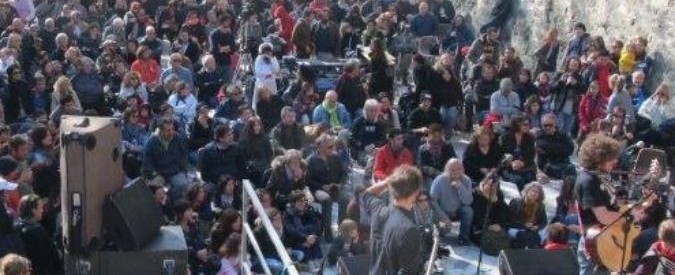Festival della Resistenza, a Massa Carrara parte il crowdfunding per salvarlo: tra gli ospiti Dario Vergassola e Bobo Rondelli