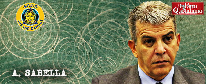 Copertina di Porto di Ostia, Sabella: “Con questa magistratura non si scherza. Mafia locale simile a quella di Palermo”