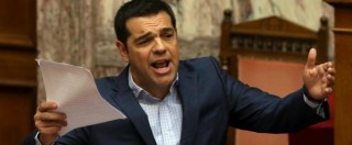 Copertina di Grecia, Syriza conferma fiducia a Tsipras. Che attacca: “Avevamo piano B, ma per difenderci”