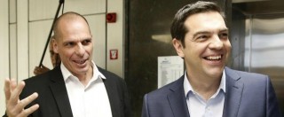 Copertina di Crisi Grecia, Tsipras e Varoufakis da spacca euro a spacca Syriza