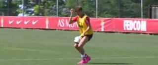 Copertina di Calcio, El Shaarawy ipnotizza il pallone durante l’allenamento al Monaco. E lo show è servito