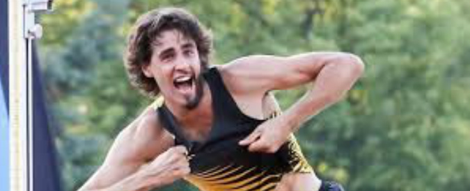 Copertina di Atletica, Tamberi mette le ali: l’uomo con ‘due facce’ vola a 2,37 nell’alto