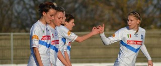 Copertina di Calcio femminile, l’allenatrice Milena Bertolini: “Basta pregiudizi. Siamo atlete”