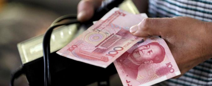 Cina, due svalutazioni dello yuan in 24 ore. Borse in rosso: temono calo consumi