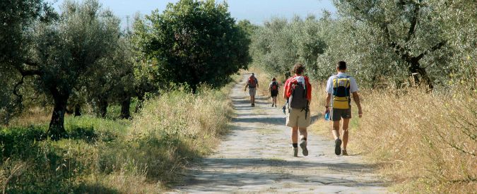 Copertina di Via Francigena, percorso turistico poco sfruttato. “Per diventare come Santiago servono investimenti”