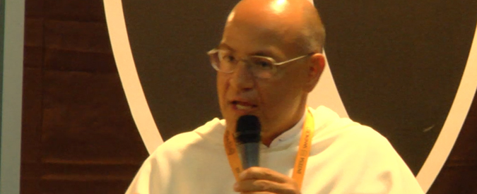 Copertina di Rimini, frate a Meeting Cl: “Per statistiche coppie gay più esposte a malattie e suicidi”