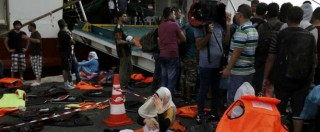 Migranti, a Kos nave diventa centro accoglienza: ospiterà 2500 persone (FOTO)