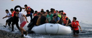 Copertina di Grecia: migranti nelle isole turistiche di Lesbo, Kos e Chios. Onu: “Caos totale”