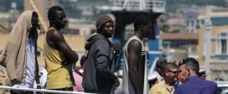 Migranti, arrestati 8 presunti scafisti per i morti asfissiati nella stiva del barcone