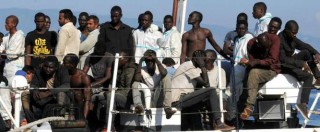 Copertina di Migranti, “gli sbarchi a Lampedusa c’erano anche con Berlusconi. Parliamo di emergenza perché siamo impreparati”