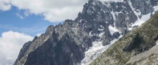 Copertina di Monte Bianco, aliante precipita su un ghiacciaio: morti pilota e passeggero