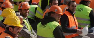 Copertina di Cesena: facchini protestano per le condizioni lavoro e l’azienda rinuncia all’appalto. Cobas: “Rappresaglia”