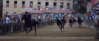 Copertina di Palio di Siena 2015, la Tartuca vince la seconda prova. Confermate accoppiate cavallo-fantino