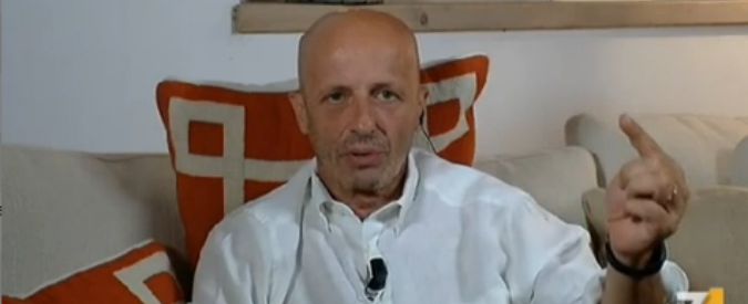 Copertina di Sallusti: “Grillo? E’ il più grande paraculo della scena politica, non cadiamo in questa trappola”