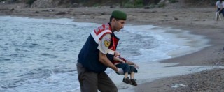 Migranti, chiesti 35 anni per i due scafisti del naufragio in cui morì Aylan Kurdi