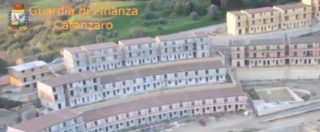 Copertina di ‘Ndrangheta, confiscati beni a cosca per 25 milioni di euro: c’è un villaggio turistico e molte auto