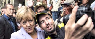Profughi, la scelta di Angela Merkel: accoglierli per esorcizzare lo spettro dei neonazi e l’umiliazione inflitta alla Grecia