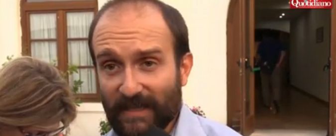 Copertina di Roma, Orfini vs Marino: “Consiglieri Pd traditori, promossi e candidati? Inaccettabile questo linguaggio”