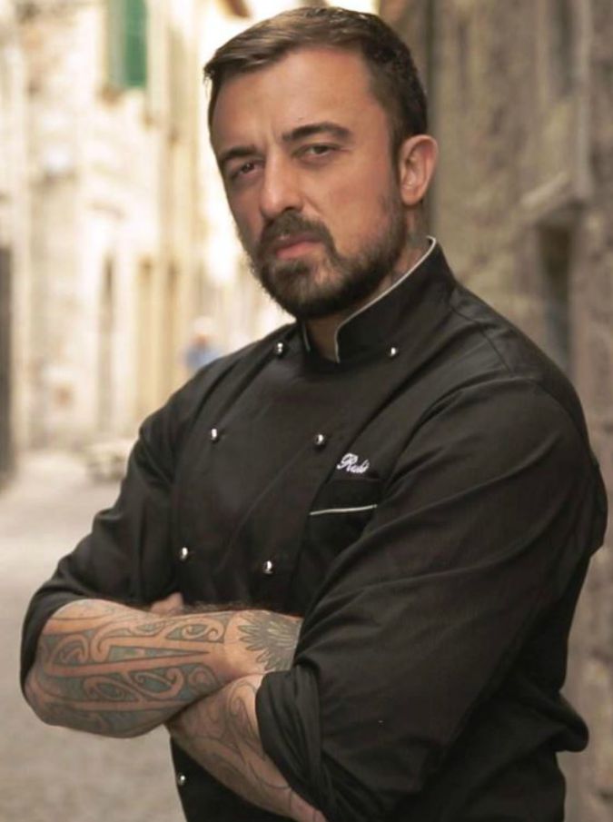 Chef Rubio, ecco la terza stagione di Unti e Bisunti: “Gli italiani? Incapaci di integrarsi, non solo a tavola”