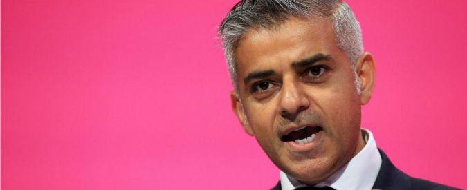 Elezioni Londra, scelto il candidato del Labour: è musulmano e pro diritti gay