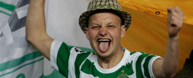 Calcio, il Celtic manda un messaggio ai suoi tifosi: “Lavatevi prima delle partite”