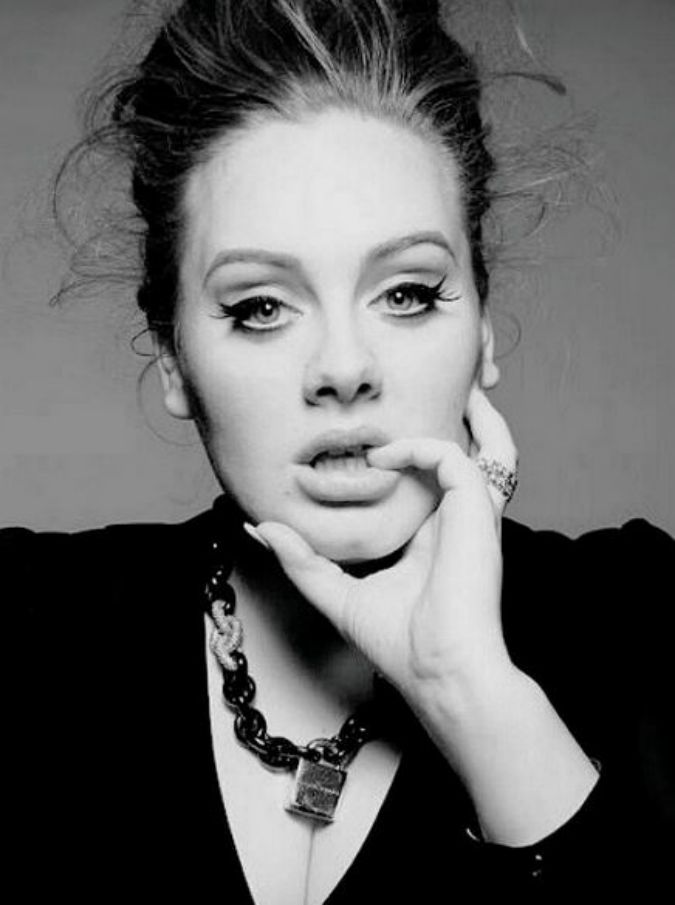 Adele dimagrita, così la cantante ha perso 30 kg: “Ho smesso di fumare e non mangio più carne”