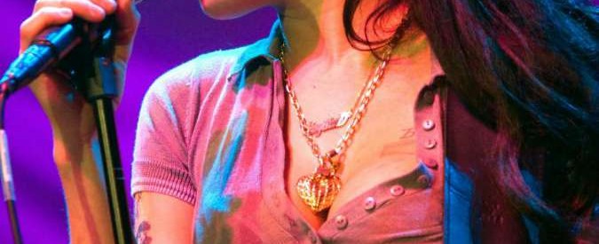 Amy Winehouse, “The girl behind the name”: il destino freudiano dell’antidiva del jazz