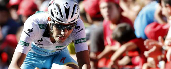 Vuelta di Spagna 2015, Fabio Aru in maglia rossa: il successo in solitaria del ragazzo sardo