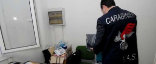 Copertina di Falsi invalidi, due medici arrestati a Torino. Mazzetta nascosta in un panino