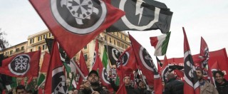 Firenze, bomba davanti a CasaPound e carabiniere ferito a Capodanno: arrestati 5 anarchici