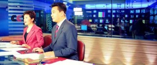 Copertina di Cctv, l’emittente di Stato cinese spegne le coscienze. Le locali piene di talk show