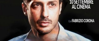 Copertina di Fabrizio Corona, il suo “percorso di crescita interiore” diventa un documentario. Tra santoni indiani e motivatori