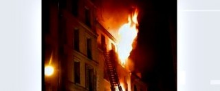 Copertina di Parigi, otto morti in un incendio. Tra le vittime una famiglia senegalese. Fermato un sospetto (FOTO e VIDEO)