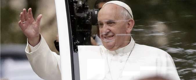 Copertina di Papa Francesco a Central Park, ad attenderlo 80mila persone. “Operazione sicurezza più delicata del viaggio in Usa”