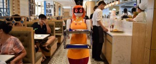 Copertina di Cina, robot al posto dei lavoratori per rispondere all’aumento dei salari