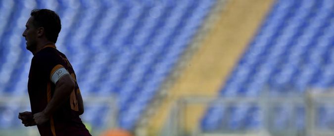 Copertina di Stadio Olimpico, multe a chi non siede nel posto assegnato: protesta della Curva Sud davanti al Coni