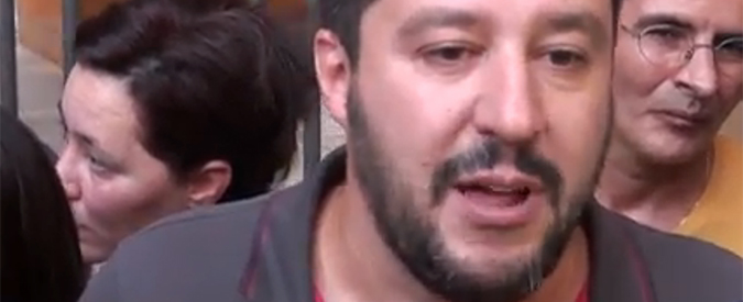 Copertina di Migranti, Salvini: “Quote? Da Bruxelles ennesima presa per il culo agli italiani”