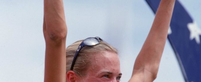 Suzy Favor Hamilton, da atleta olimpica a escort di lusso: una storia di dipendenza da sesso e disturbo bipolare (FOTO)