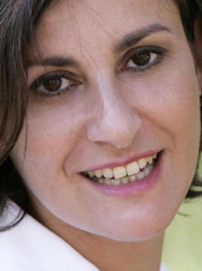 Vittoria Piancastelli, morta a 53 anni l’attrice di Tre uomini e una gamba (FOTO)