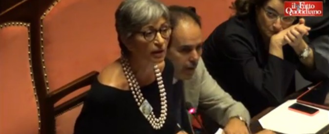 Copertina di Senato, sì a emendamento Finocchiaro. E lei: “Sconfitta? Orgogliosa della maggioranza unita”. Poi le congratulazioni