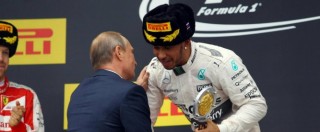 Copertina di Hamilton e lo champagne spruzzato su Putin: “Mai fatto. E’ solo colpa dell’inquadratura della fotografia”