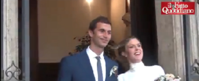 Copertina di Marino dimissionario celebra nozze: “Devo officiare, chiedo rispetto per gli sposi”