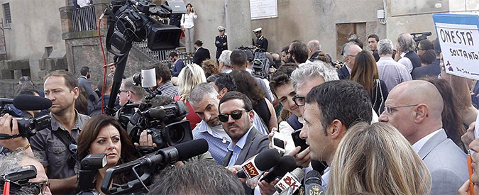 Copertina di Caso Marino, Ruocco (M5S): “Assessori capitolini si sono dimessi”. Ma il Pd smentisce