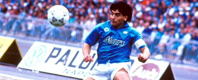 Copertina di Diego Armando Maradona, il migliore di tutti (anche negli eccessi) compie 55 anni