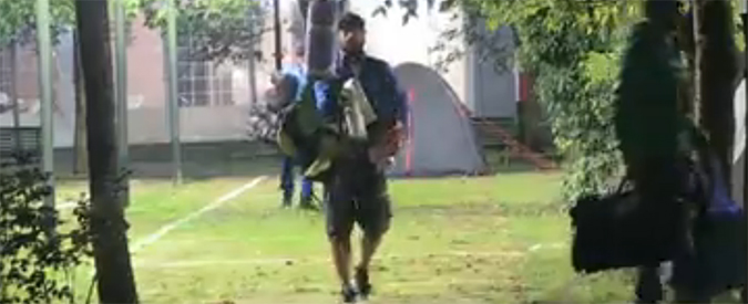 Copertina di Italia 5 Stelle, la notte degli attivisti in tenda: “Roma sarà il primo vero banco di prova”