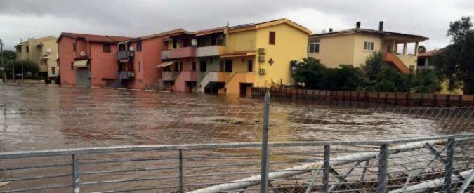 Maltempo in Sardegna, a Olbia esonda Siligheddu: case evacuate e strade chiuse