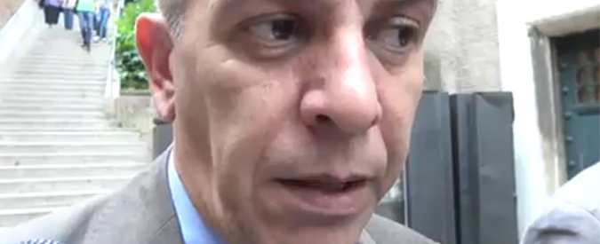 Copertina di Corruzione, Sabella: “In Bolivia il reato è imprescrittibile, sancito nella Costituzione”