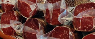 Carni cancerogene, la reazione dei produttori: “Ora Ministero verifichi se lo studio Oms vale per gli alimenti italiani”