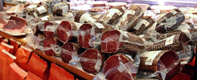 “Rischio salmonella nel salame, nel salametto e nella salsiccia”: il Ministero della Salute ritira dal mercato alcuni lotti del marchio Spendibene