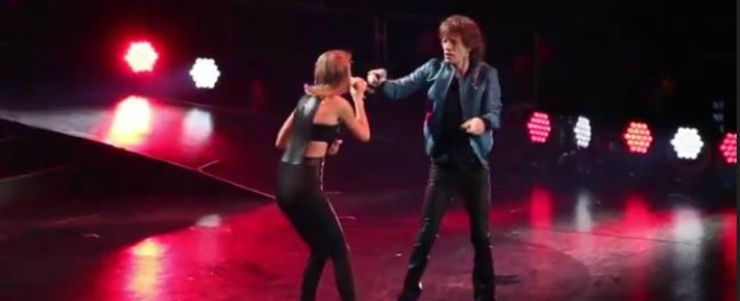 Taylor Swift canta Satisfaction con Mick Jagger